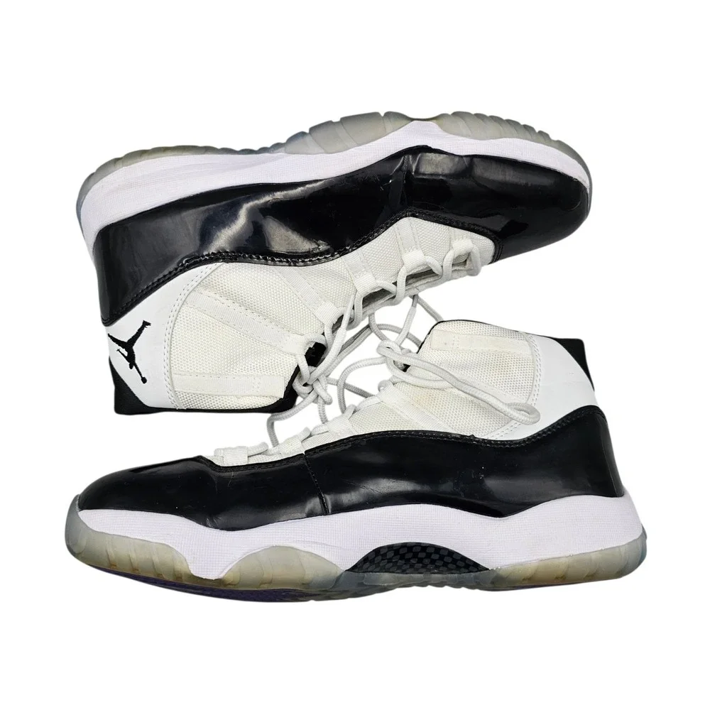 Nike Men's Size 11 US‎ EUC Air Jordan 11 Retro Concord 2018 Sneakers 378037-100